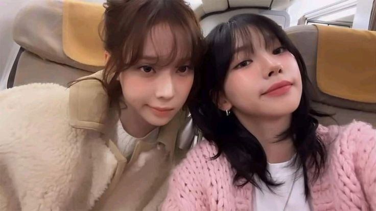 𝐂𝐚𝐫𝐭𝐚 𝟏 — “𝖤𝗅 𝗂𝗇𝗌𝗍𝖺𝗇𝗍𝖾 𝖾𝗇 𝗊𝗎𝖾 𝖾𝗅 𝗆𝗎𝗇𝖽𝗈 𝖾𝗆𝗉𝖾𝗓𝗈 𝖺 𝗍𝖾𝗇𝖾𝗋 𝗍𝗎 𝗇𝗈𝗆𝖻𝗋𝖾”