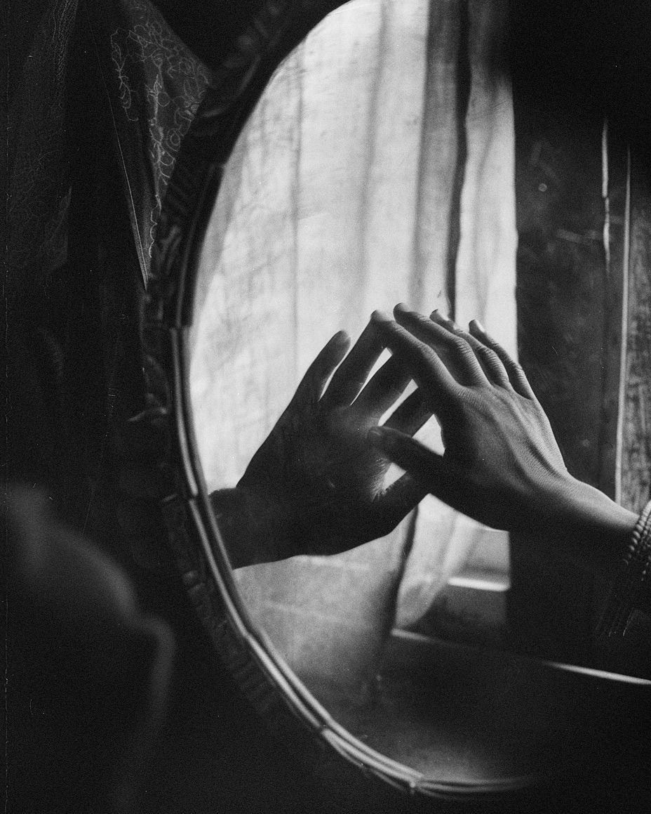 Quien habita mi reflejo