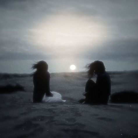 Extraño su presencia.