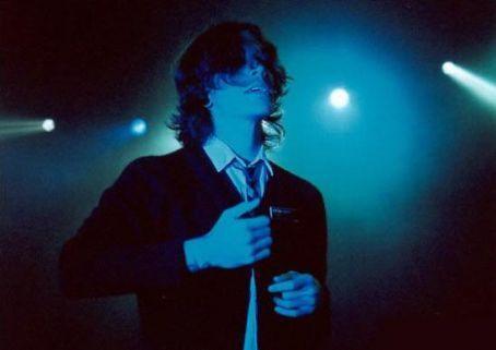 profile img nonmemorial profile img