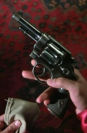 Ella usó mi cabeza como un revolver