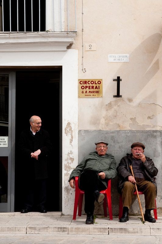 triste teatro