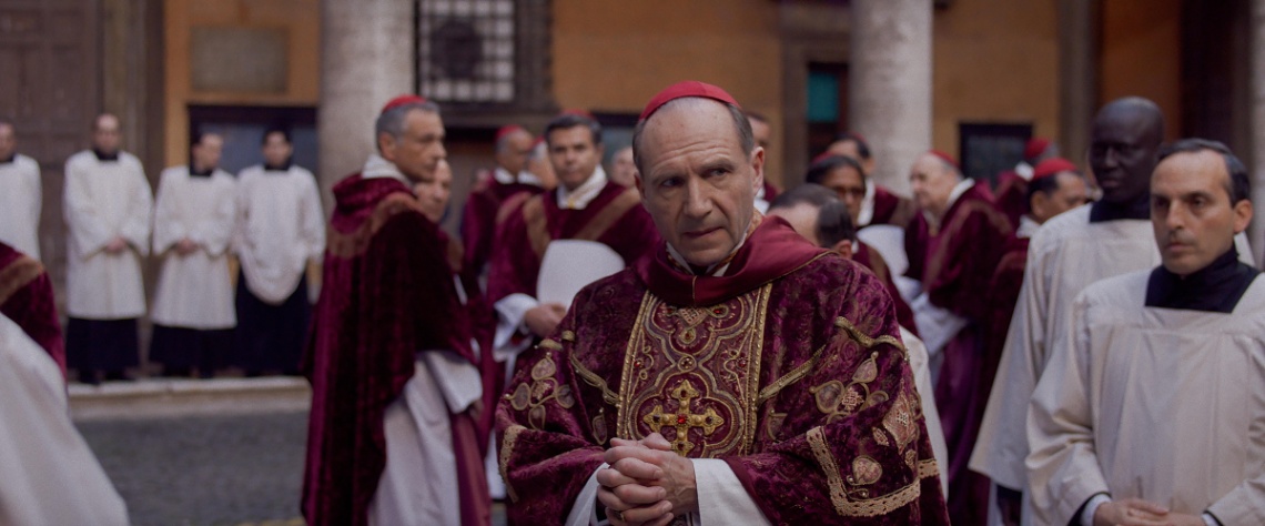 cuando-la-ficcion-se-acerca-a-la-realidad-conclave-2024-bcr3V5
