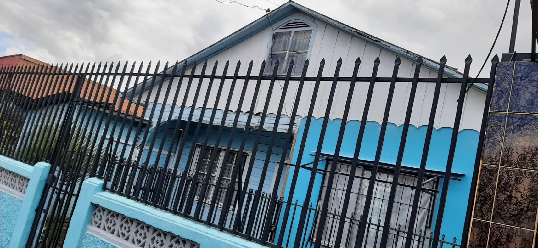 La Casa Azul que Despreciaste