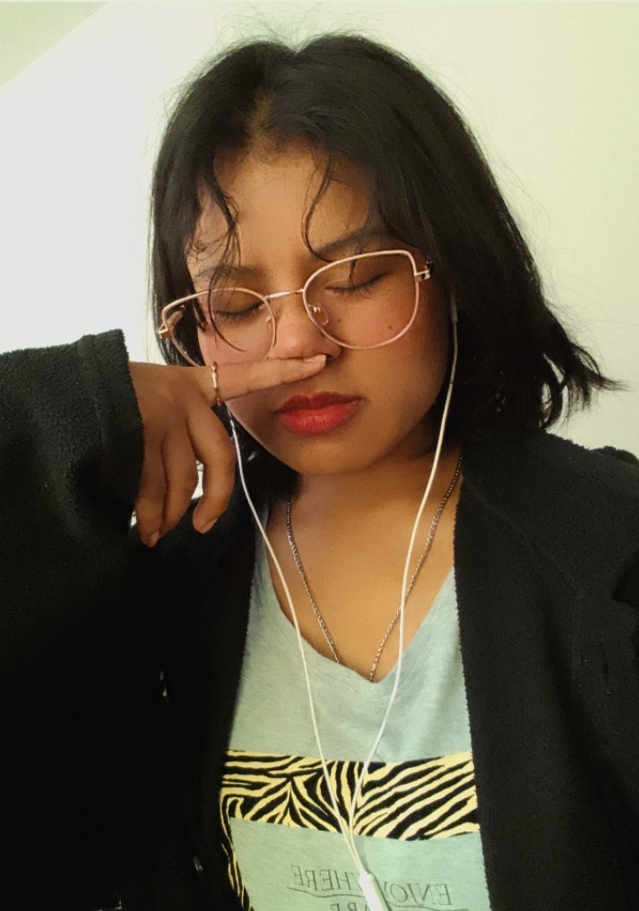 NO ME PIDAS QUE ACTÚE COMO SI NADA.