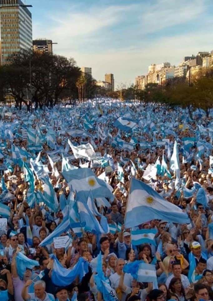 El cacerolaso de fuego.