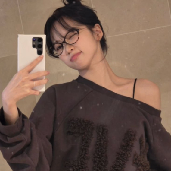 ⋆˙⟡