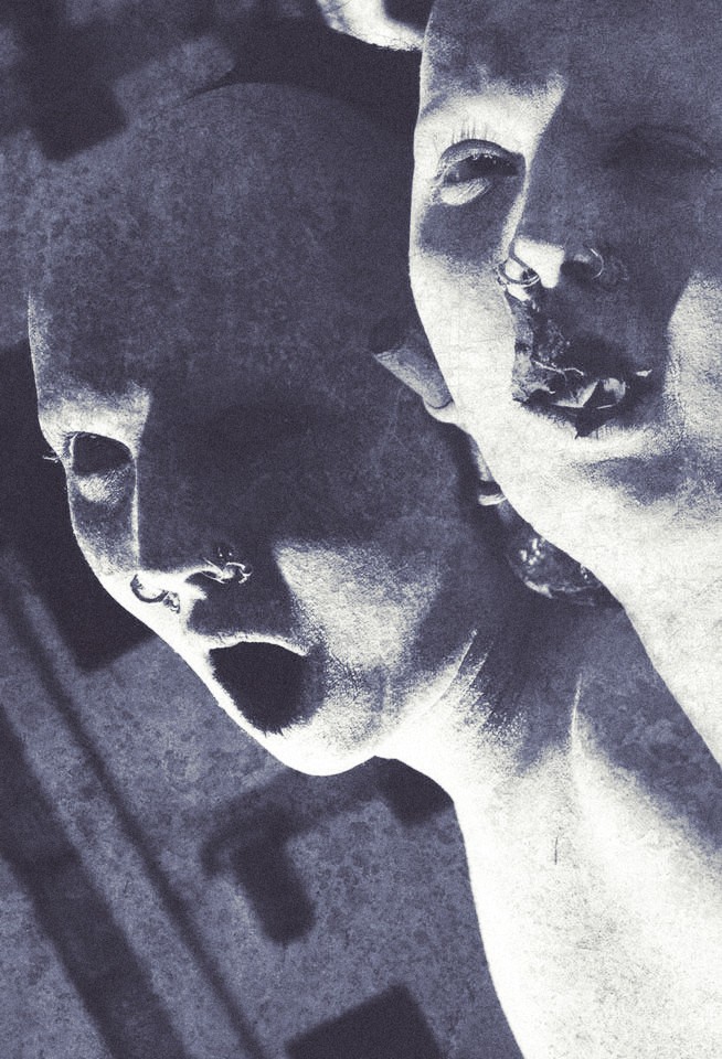 encima de mi lengua muere tu nombre