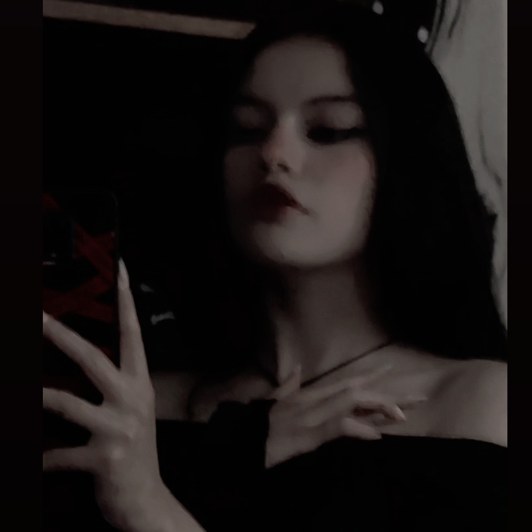 profile img Fer profile img