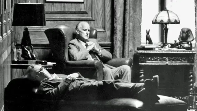 Cuestiones de diván