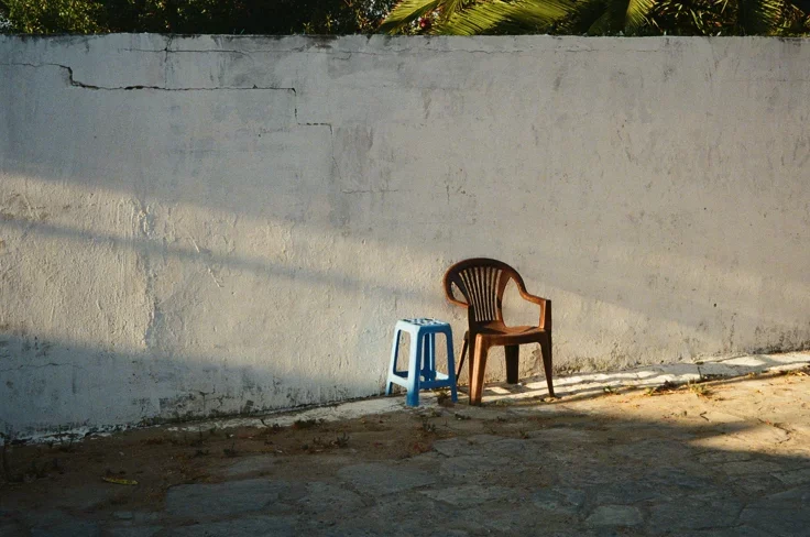 YA NO SOMOS UNOS NIÑOS