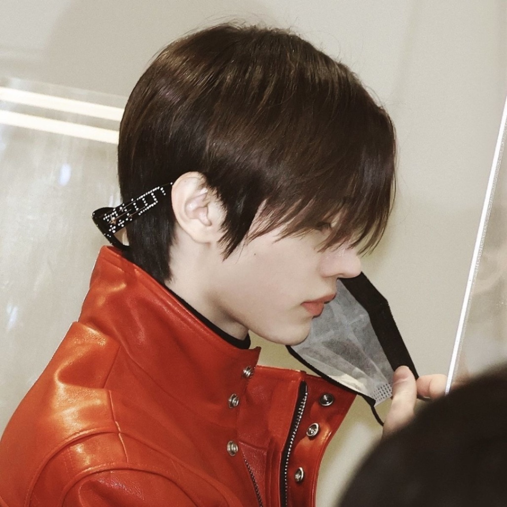 profile img blake. profile img