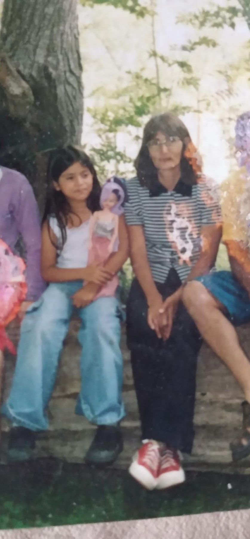 Entre el dolor y la aceptación del presente.