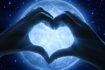 la-luna-que-nadie-ve-O_sxpQ