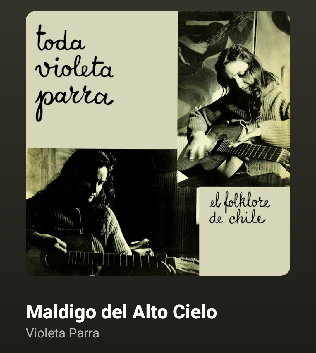 sentada, borracha maldigo.