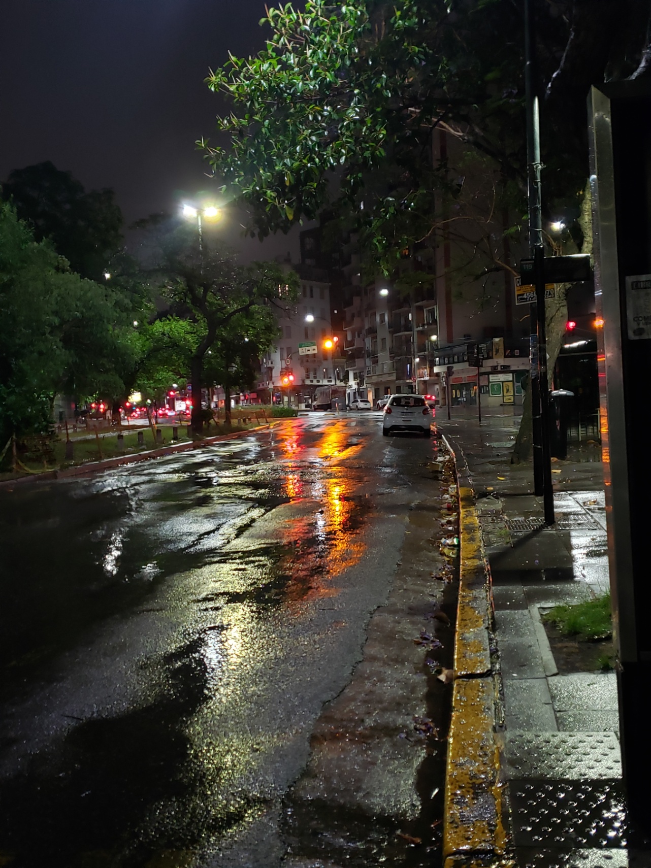 Por la noche 