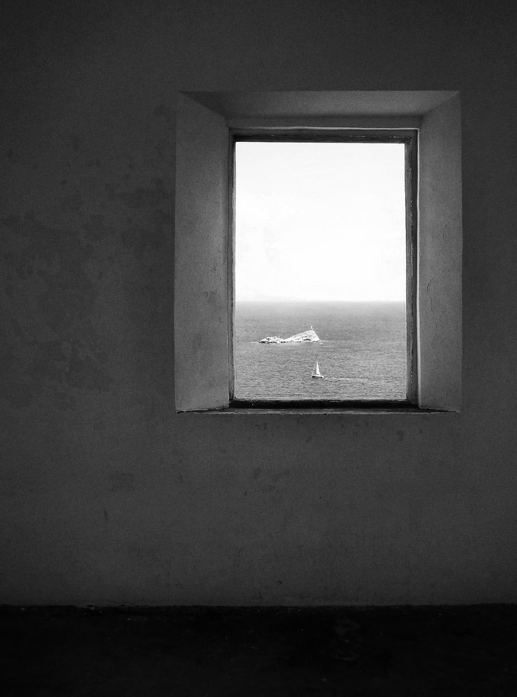 en el fondo hay un Mar