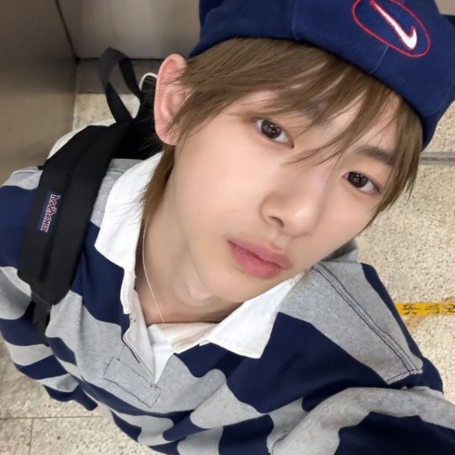 profile img Lirios llorantes.  profile img