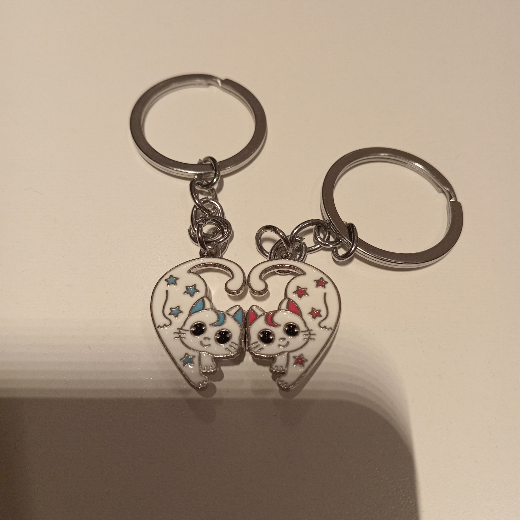 el amor se escribe, en cartas que no se envían.