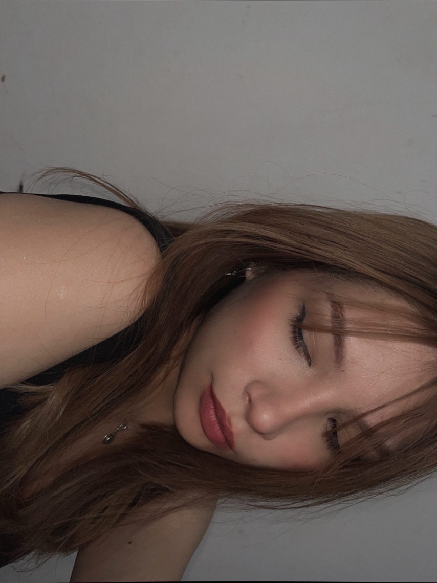 profile img rocki profile img
