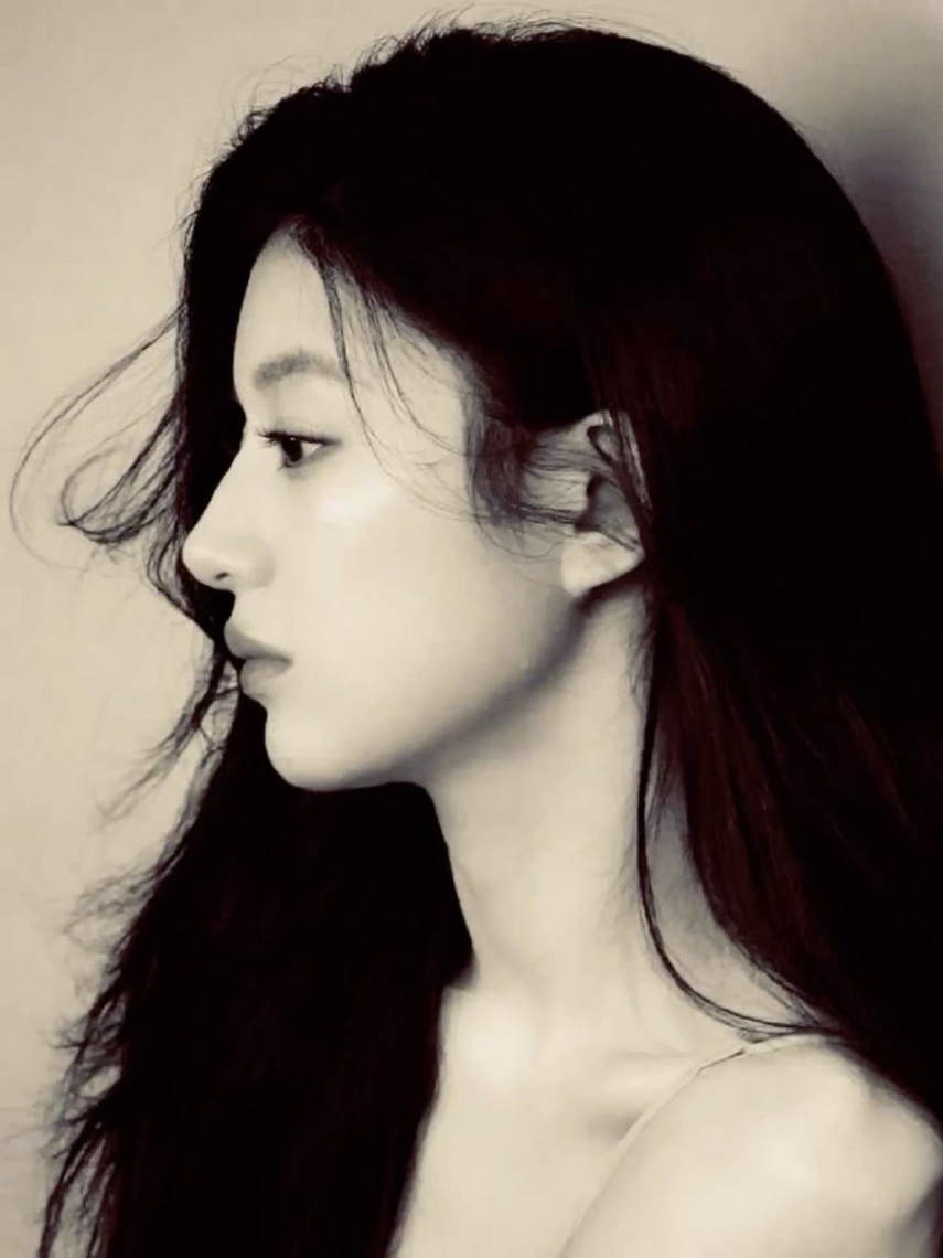profile img Luna Sillègue D’Autevielle. profile img