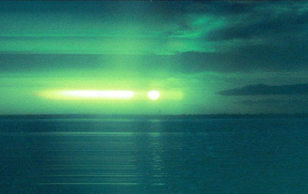 Mañana Azul, Poesía Azul.