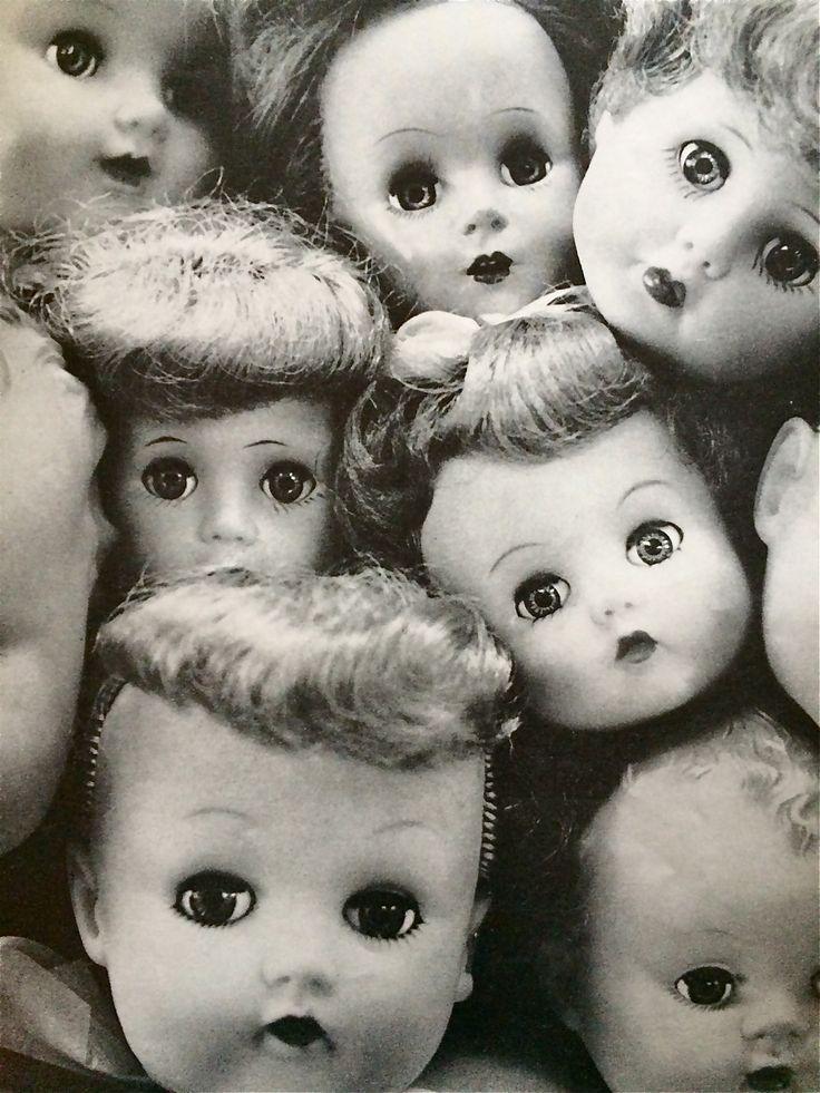 NIÑAS EN EL UMBRAL 