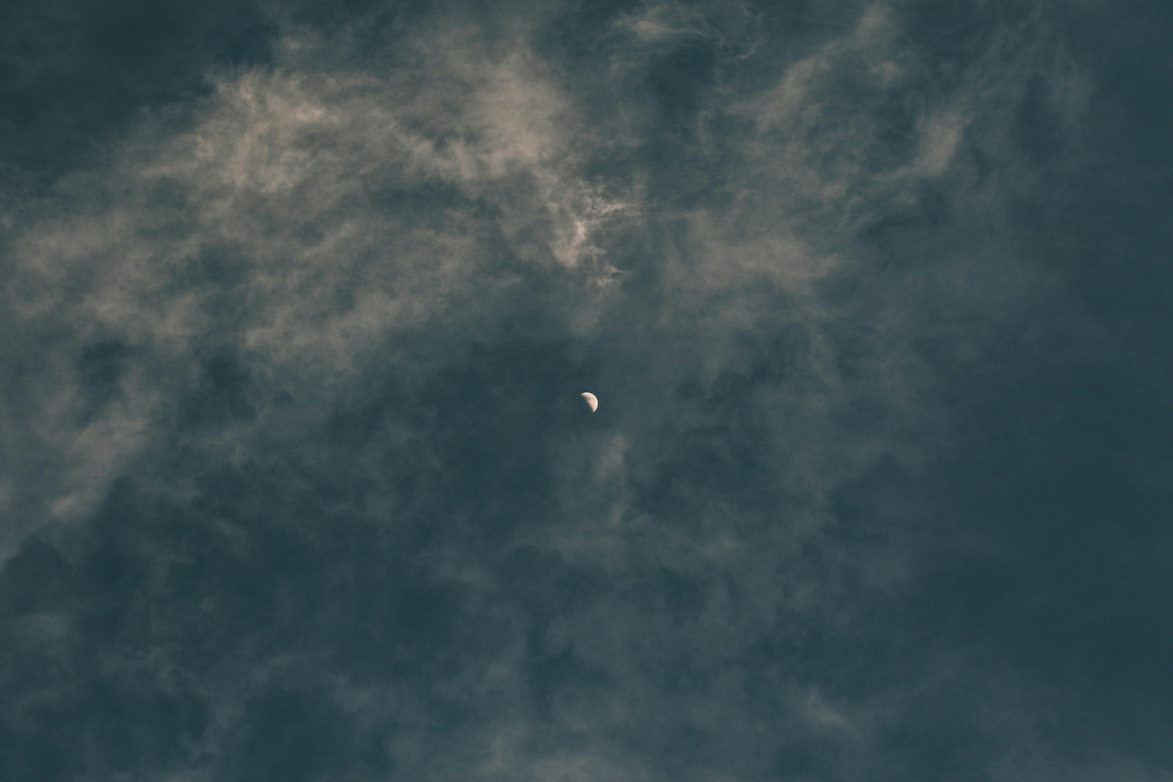 Luna nueva en géminis.