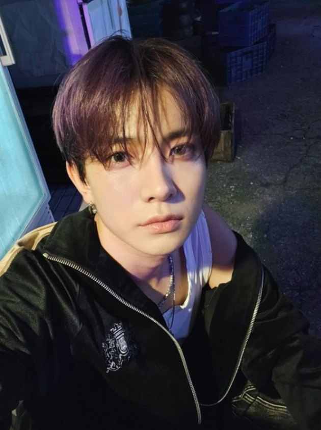 profile img ♱ profile img