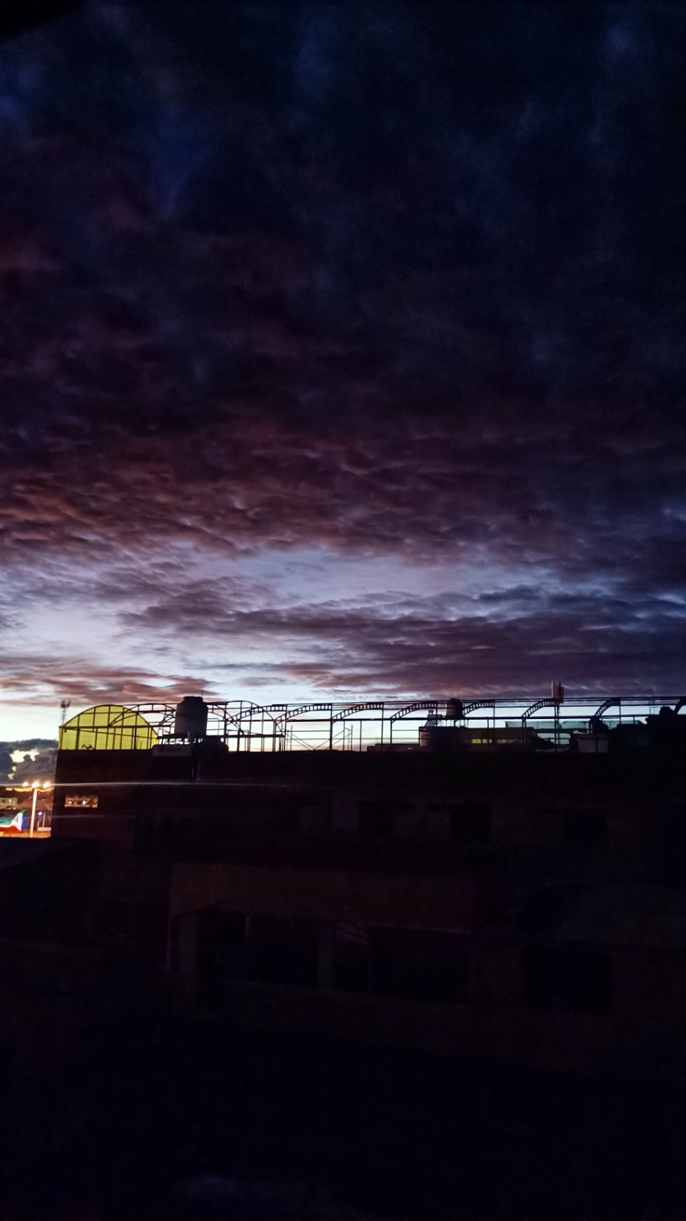 Henry Derek cover img