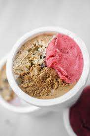 Cuatro historias sobre un cuarto de helado